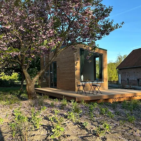 Minimalist Design Mit See- Und Wiesenzugang Nyaraló Walsrode