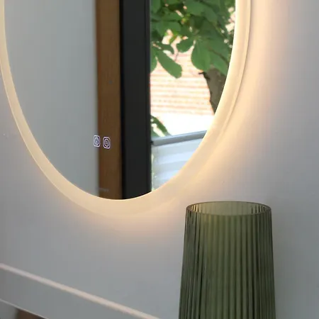 Minimalist Design Mit See- Und Wiesenzugang Walsrode