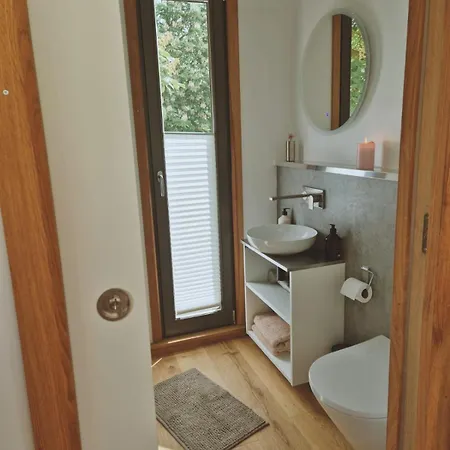 Minimalist Design Mit See- Und Wiesenzugang Holiday home Walsrode