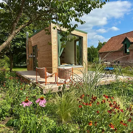 Minimalist Design Mit See- Und Wiesenzugang Holiday home *